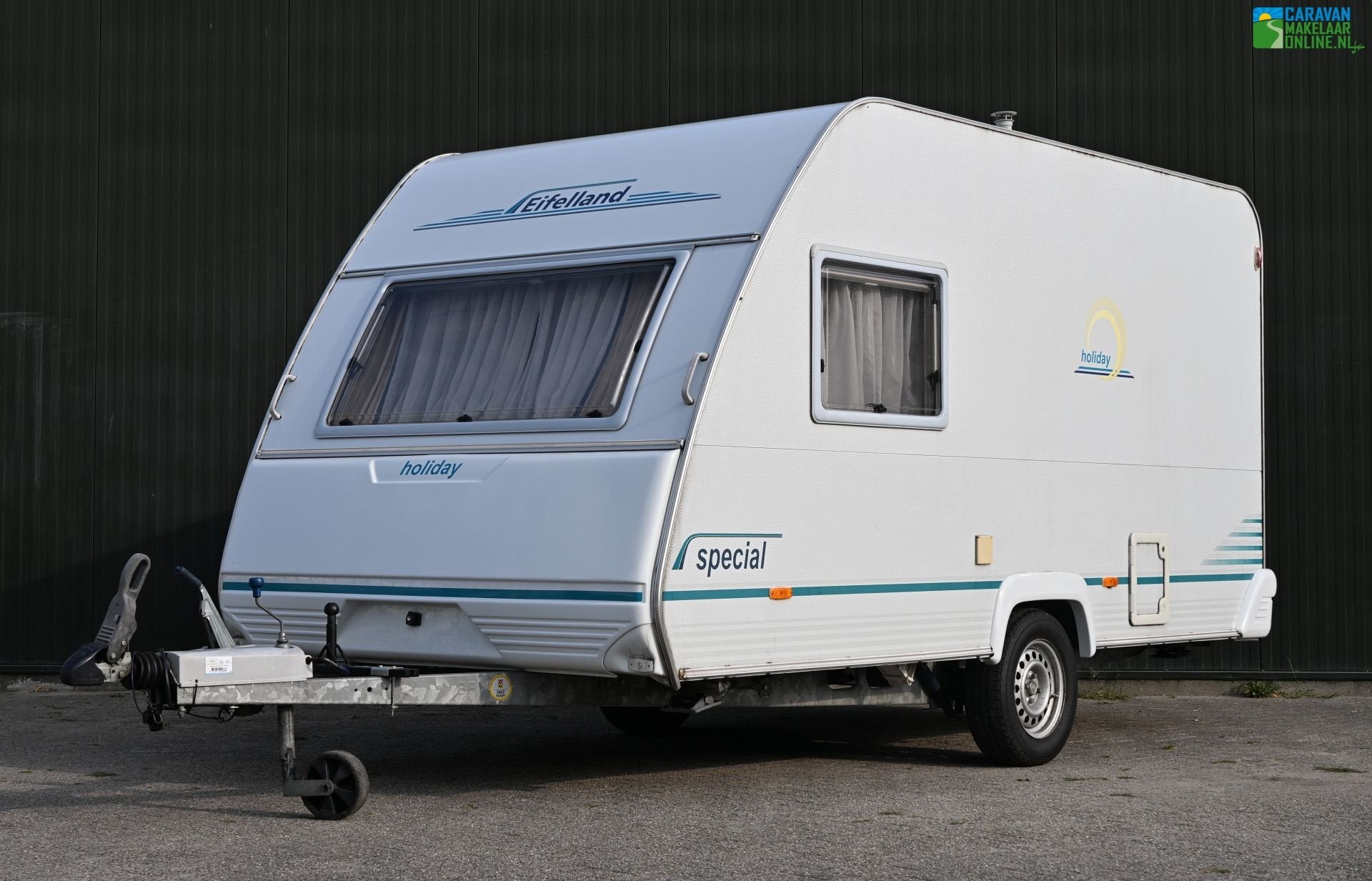 Eifelland Holiday Special 395 TK Voortent|Fietsdrager|Zaklui, Standaardzit, Dwars-stapelbed, Kachel, Bedrijf