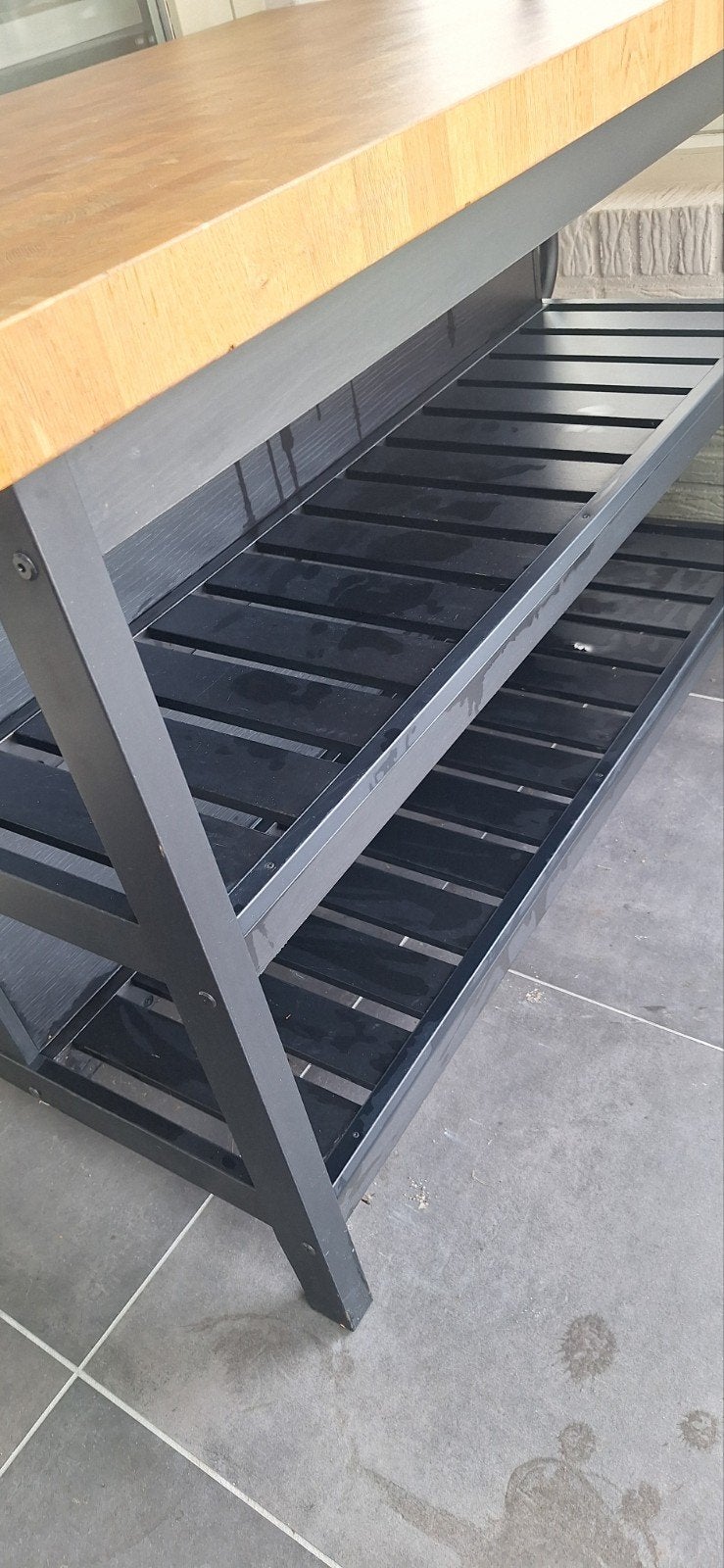 Foto 3 van Bartafel / BBQ Tafel met Houten Blad en Metalen Frame