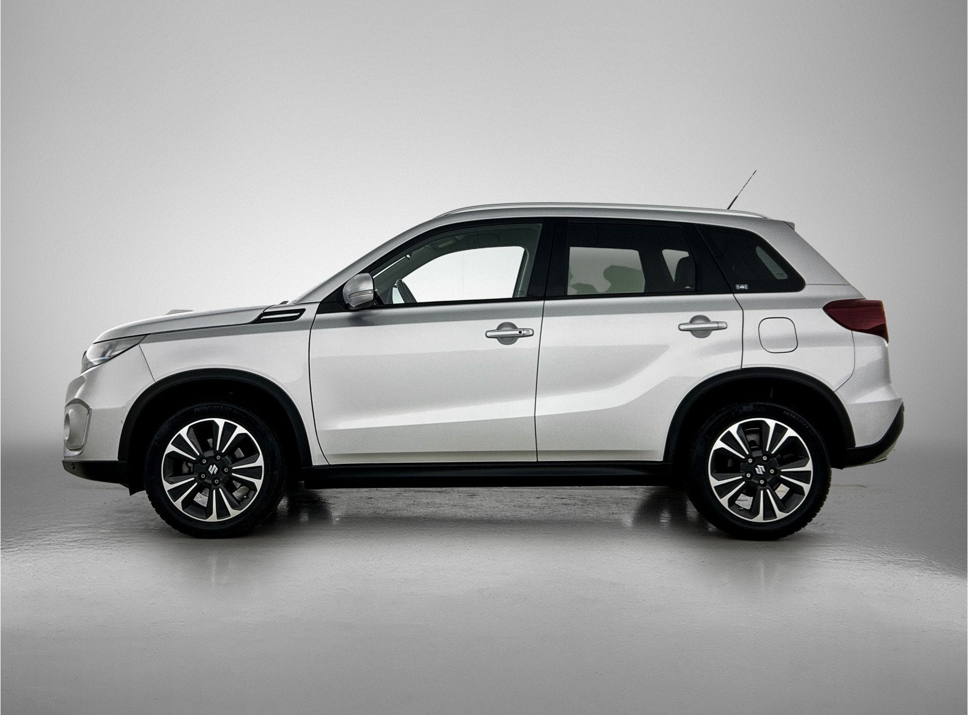 Suzuki Vitara 1.4 Boosterjet Style Smart Hybrid | Apple Carp, Auto's, Gebruikt, 4 cilinders, Bedrijf, Handgeschakeld