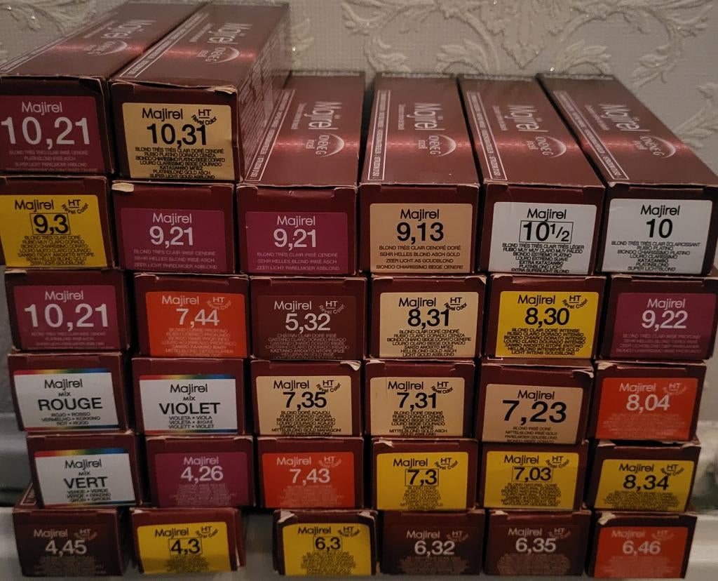 L'Oréal majirel haarverf partij 32 st, Ophalen of Verzenden, Nieuw, Overige typen