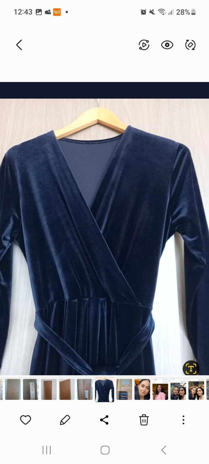 Donkerblauwe fluwelen jurk met lange mouwen, Blauw, Maat 42/44 (L), Nieuw, Ophalen of Verzenden
