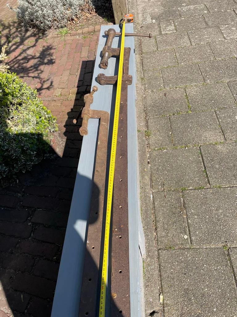 2 Oude lijmklemmen / lijmknechten sergeanten, Ophalen, Gebruikt