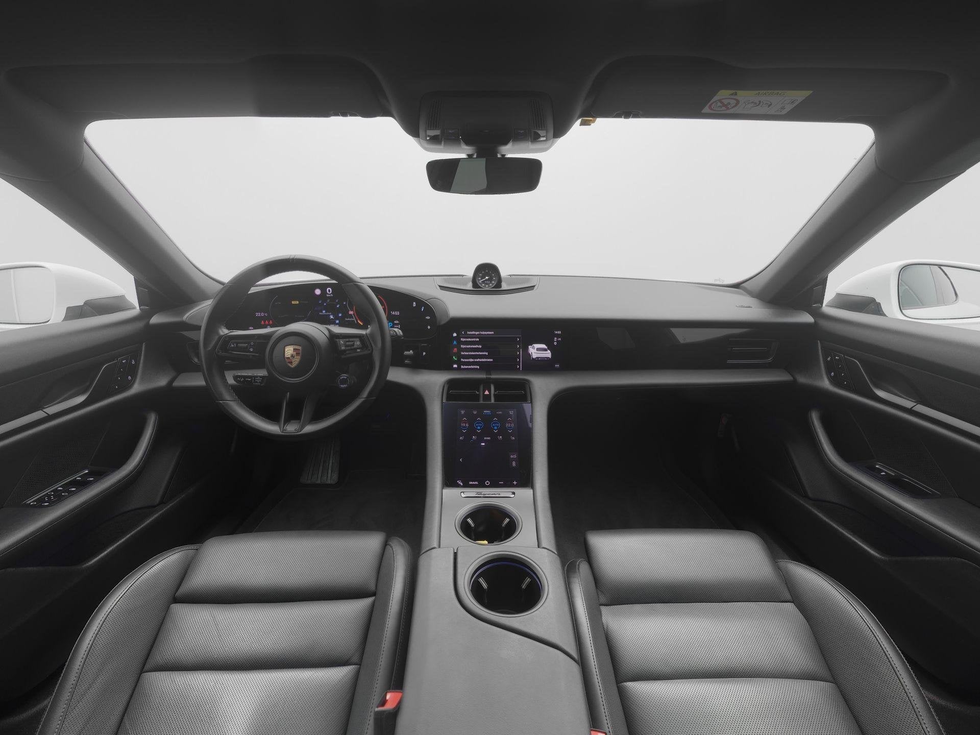 Porsche Taycan Cross Turismo 4 93 kWh 380pk | Sportchrono |, Auto's, Automaat, Zwart, Vierwielaandrijving, SUV of Terreinwagen