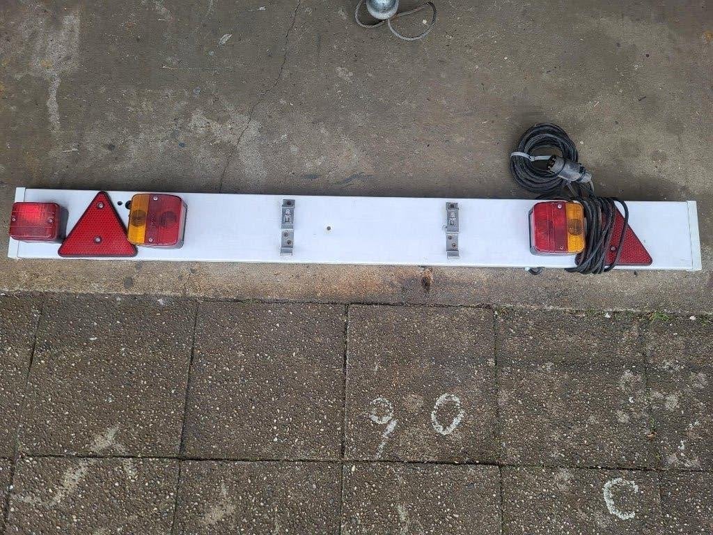 *** Lichtbalk voor aanhanger ***, Ophalen, Gebruikt
