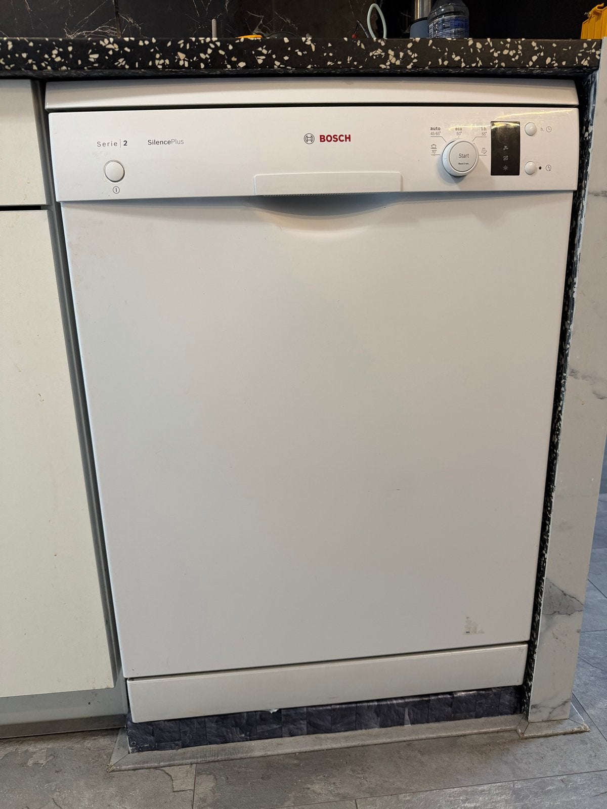 Bosch Serie 2 SilencePlus Vrijstaande Vaatwasser 60 cm, Witgoed en Apparatuur, Vaatwasmachines, Ophalen, Energieklasse A of zuiniger