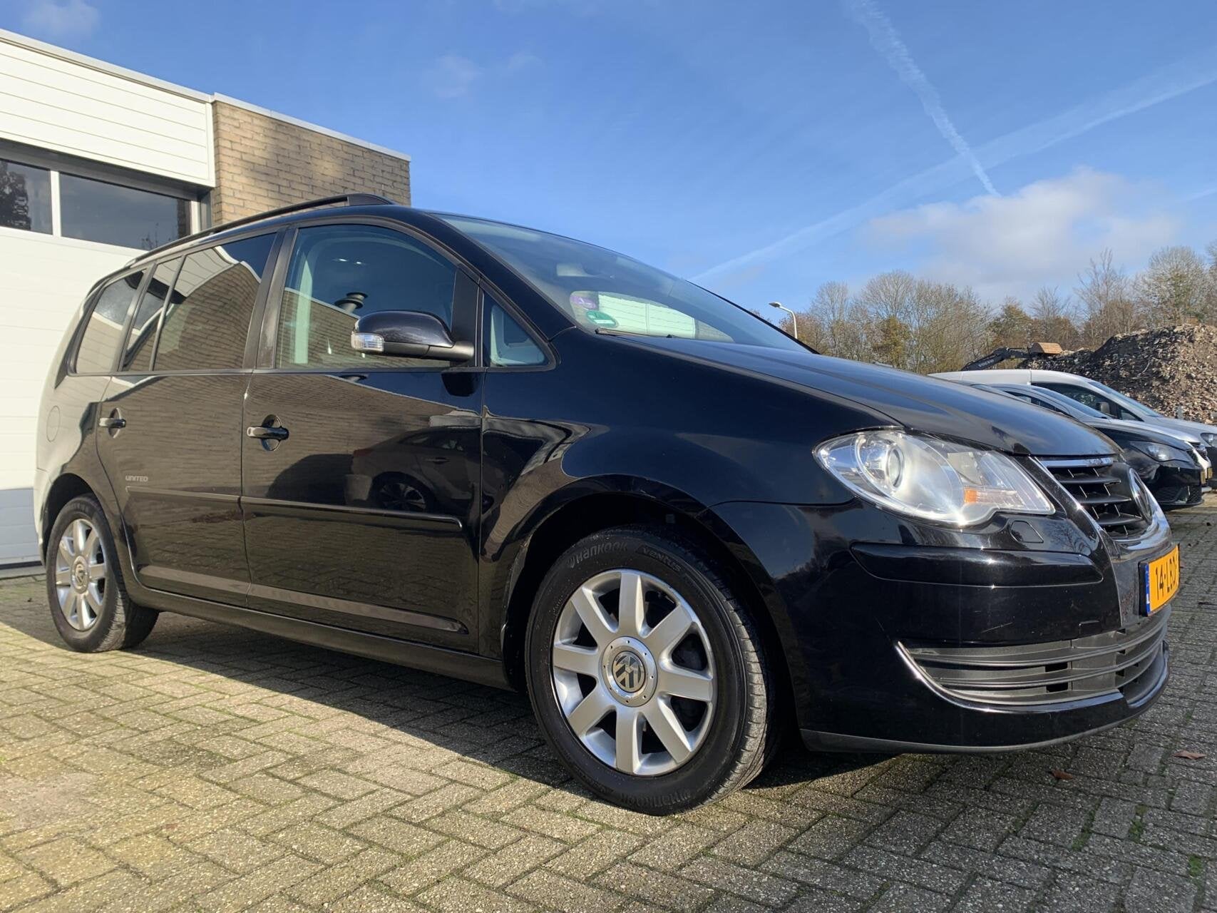 Volkswagen Touran 1.4 TSI United 7P Carplay Airco Trekhaak C, Auto's, Volkswagen, Voorwielaandrijving, Euro 5, Stof, Gebruikt