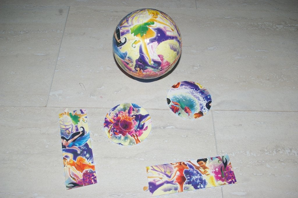 Disney puzzelsballs Twee stuks Ravensburger., Ophalen of Verzenden, Overige figuren, Overige typen