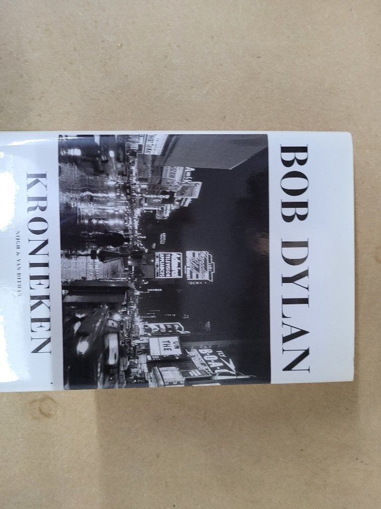 boek bob dylan nieuwstaat kronieken, Ophalen of Verzenden, Zo goed als nieuw