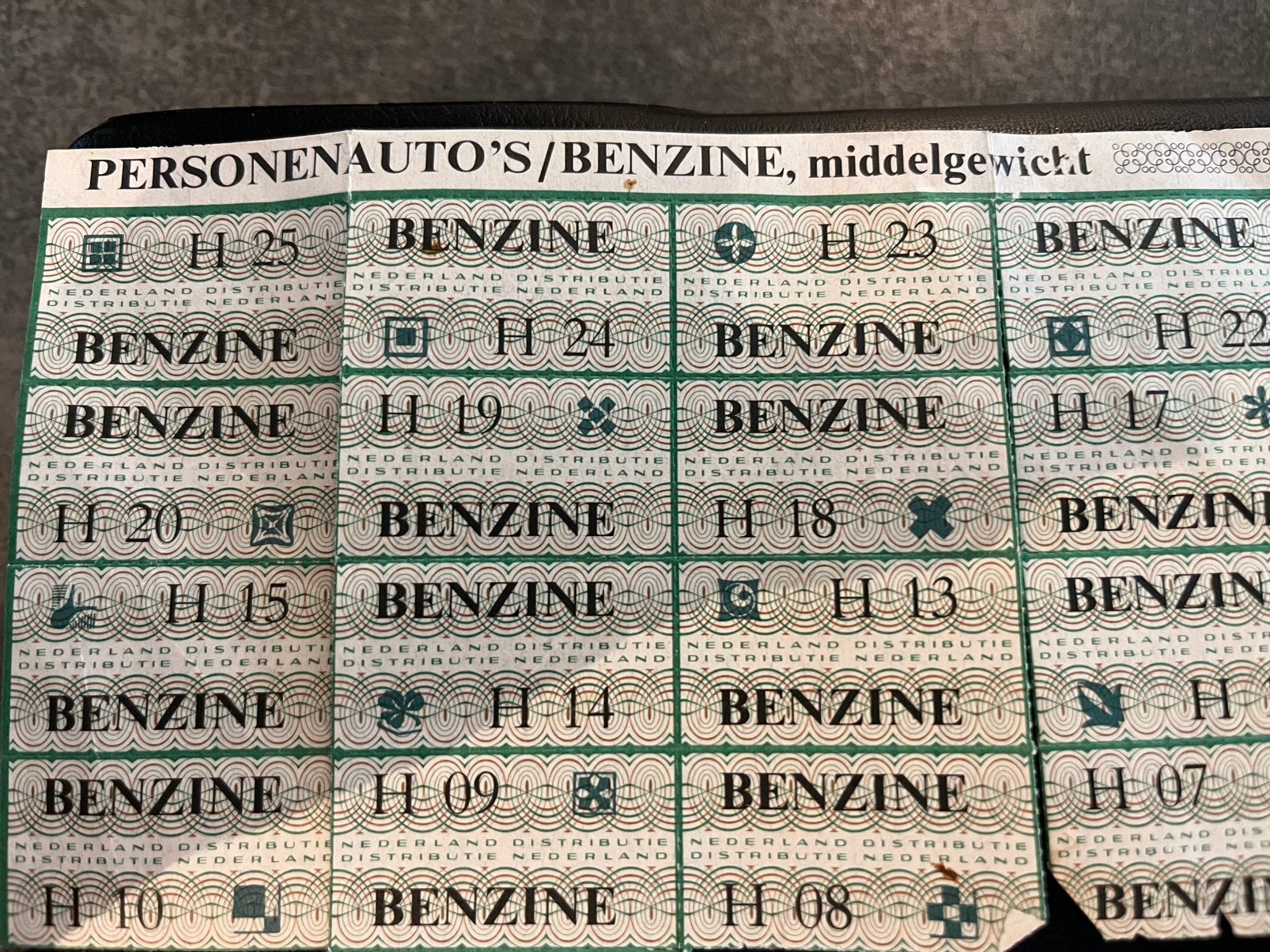 21 benzinebonnen Oliecrisis 1973 - Zeldzaam verzamelobject, Verzamelen, Ophalen of Verzenden, 1960 tot 1980, Nederland