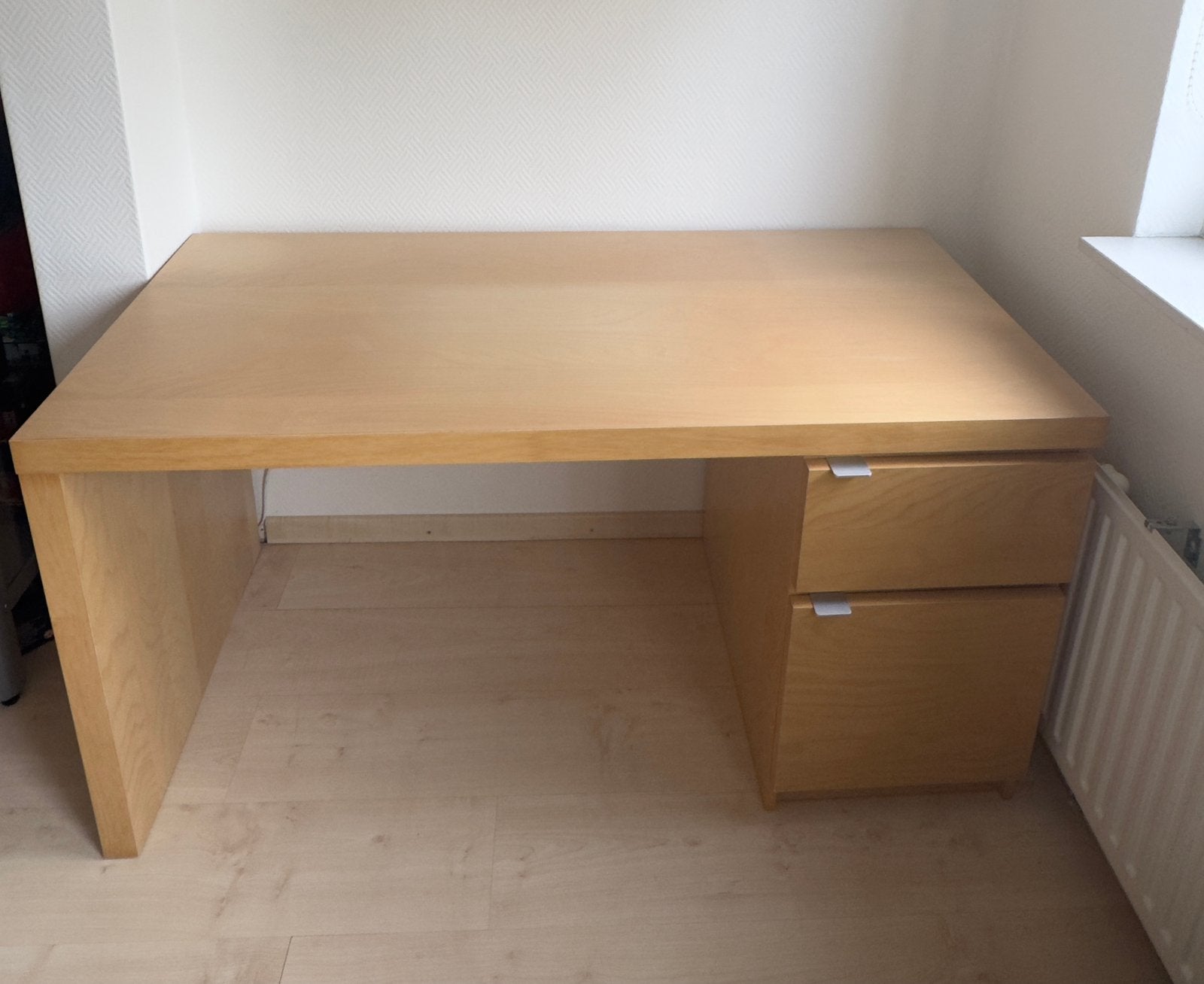 Ikea Malm bureau Berken, Ophalen, Met lades, Schoolbureau, Zo goed als nieuw