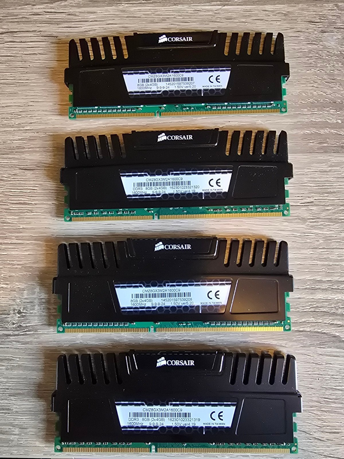 16Gb Corsair Vengeance DDR3 RAM 8GB (2 setjes 2x4GB) 1600MHz, Gebruikt, Verzenden, Server, 8 GB