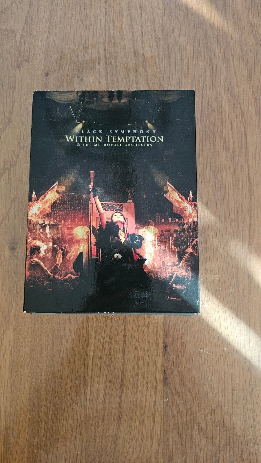 Within Temptation - Black Symphony (2CD + 2DVD Boxset), Cd's en Dvd's, Cd's | Hardrock en Metal, Boxset, Inclusief boekje, Ophalen of Verzenden