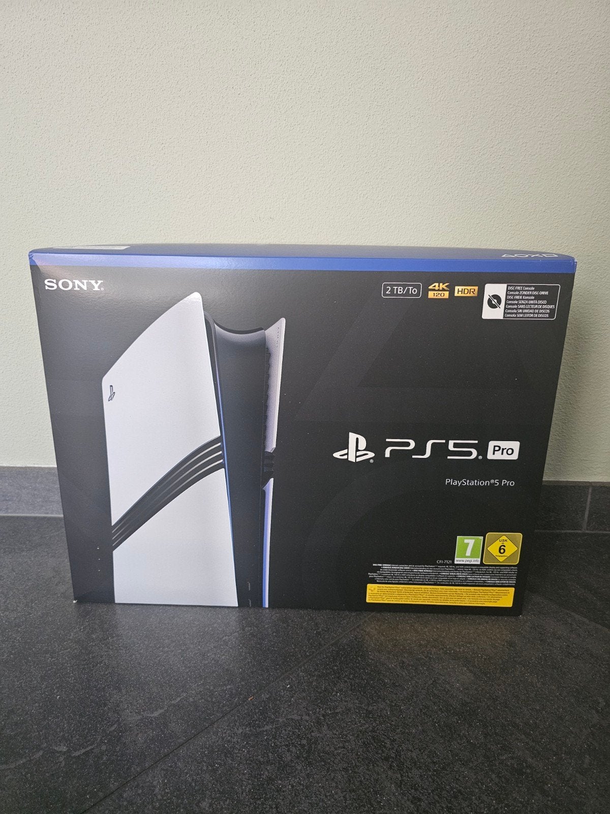 PlayStation 5 Pro - Nieuw in doos - geseald, Ophalen, Nieuw, Eén computer, 3 spelers of meer