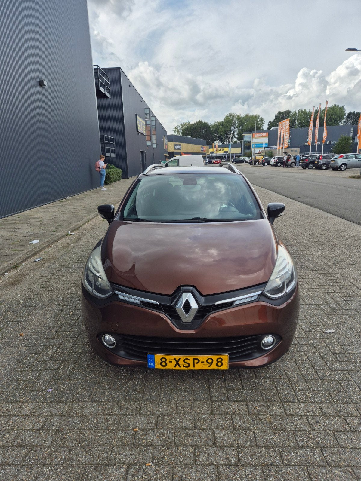 Renault Clio Energy TCe 90pk S&S 2014 Bruin, Auto's, Voorwielaandrijving, 898 cc, Bruin, Origineel Nederlands