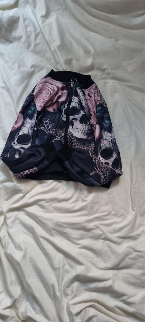 Bloemen en schedel Vest, Ophalen of Verzenden, Gedragen, Maat 34 (XS) of kleiner