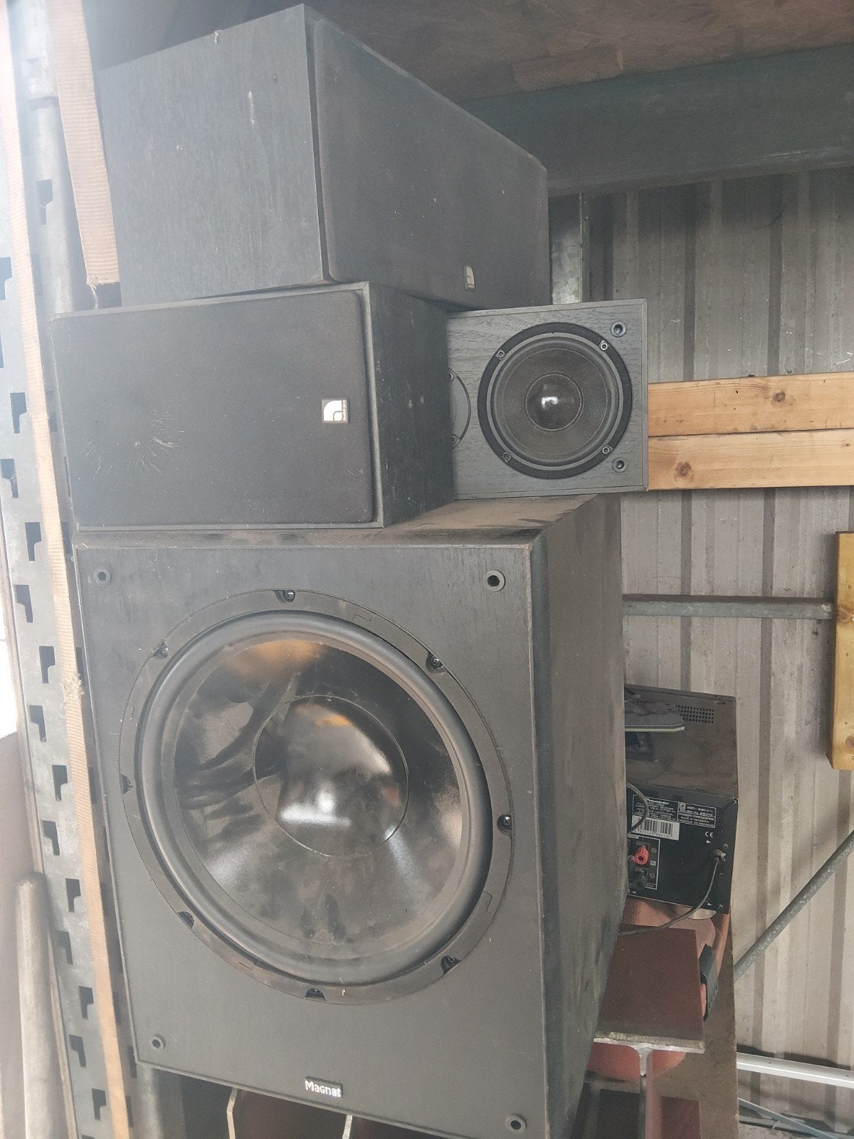 Pioneer VSX-D712 Receiver met Magnat Subwoofer en Speakers, Ophalen, Losse componenten, Pioneer, Niet werkend