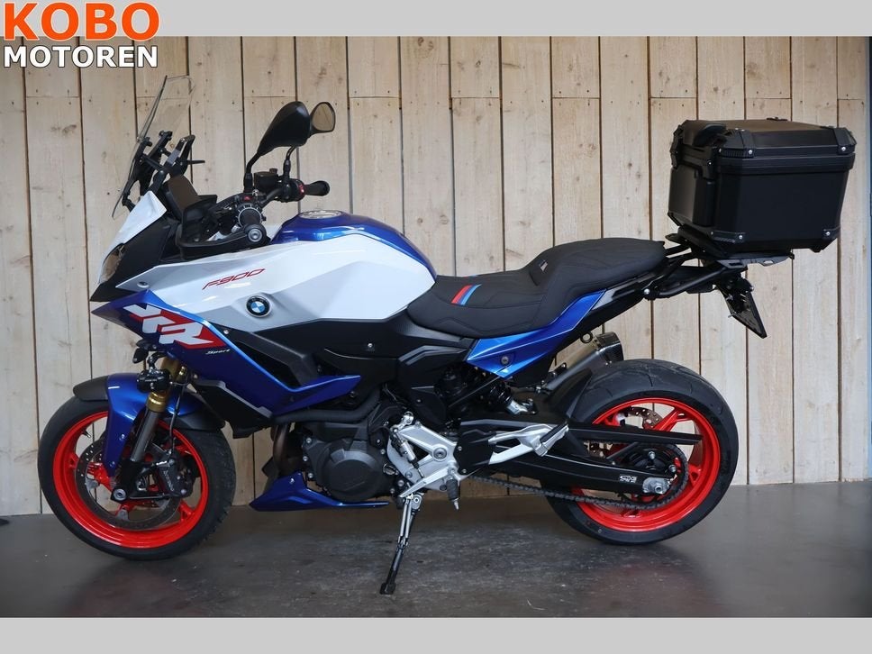 BMW F 900XR (bj 2025), Motoren, 2 cilinders, Motorrijbewijs A, Bedrijf, Meer dan 35 kW