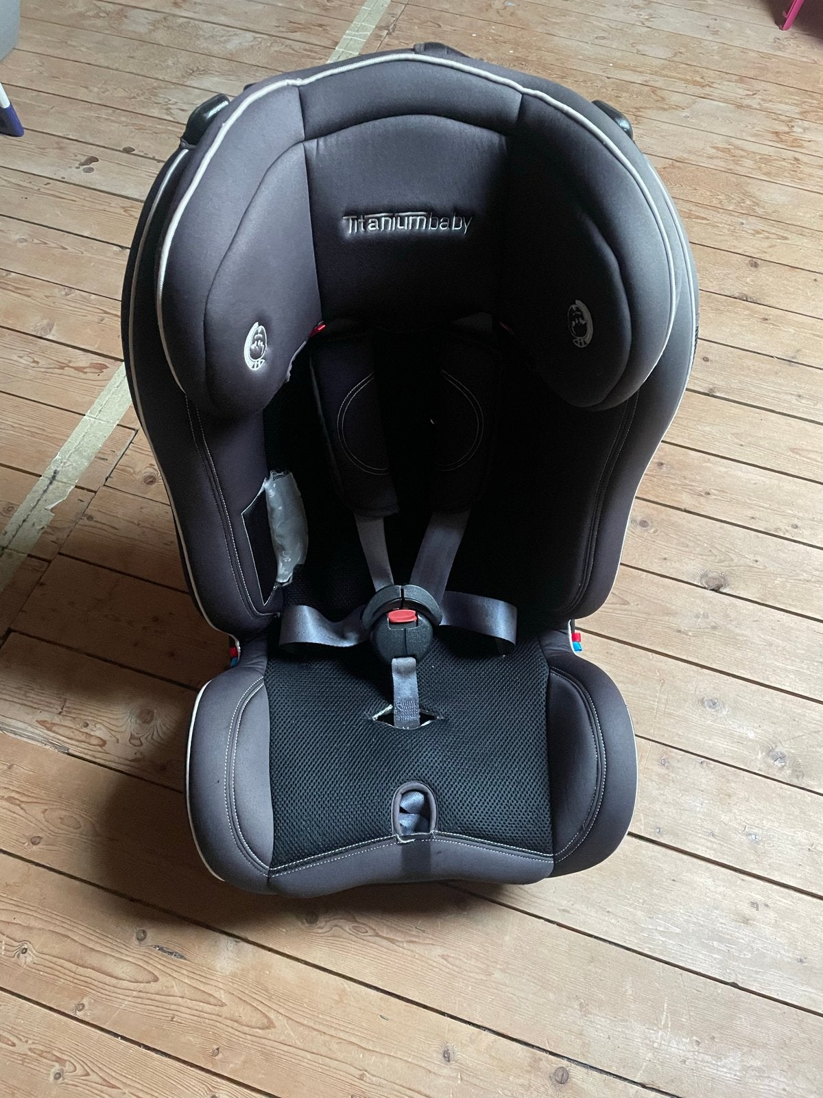 Titaniumbaby autostoel - Veilig en comfortabel, Verstelbare rugleuning, 9 t/m 36 kg, Ophalen, Overige merken