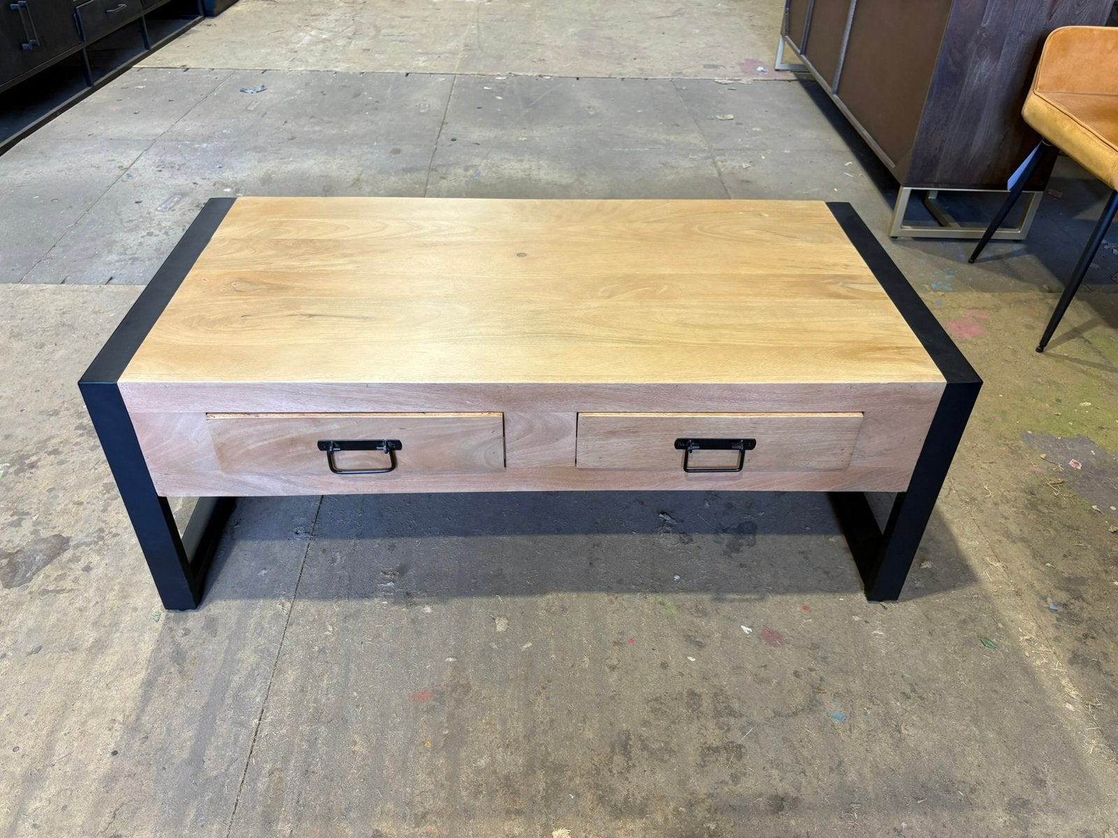 BRITT SALONTAFEL – NU €150!, Ophalen, 100 tot 150 cm, Nieuw, 50 tot 100 cm