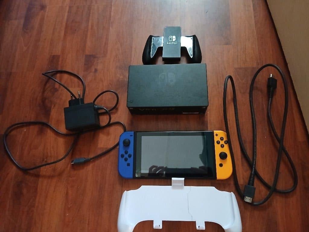 Nintemdo switch v1 unpatched RCM ready met extra's en games, Ophalen, Gebruikt