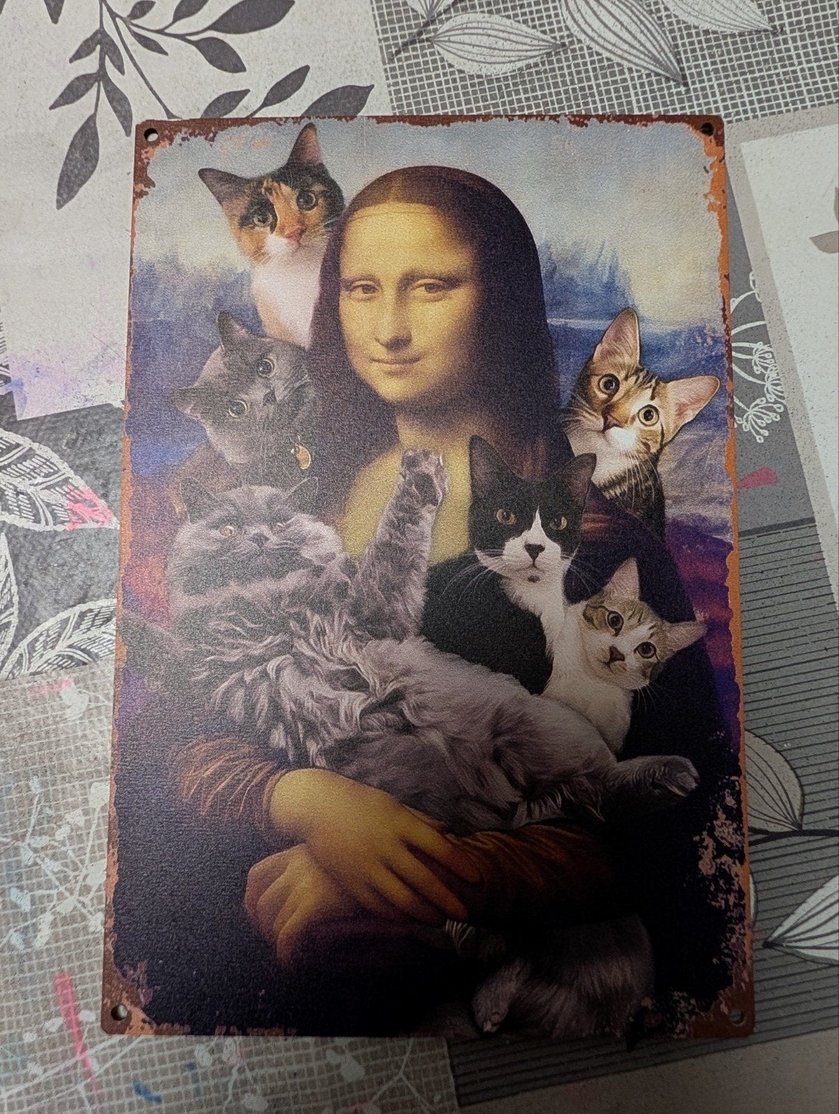 Mona Lisa met katten - Metalen wanddecoratie, Huis en Inrichting, Minder dan 50 cm, Gebruikt, Overige typen, Ophalen of Verzenden