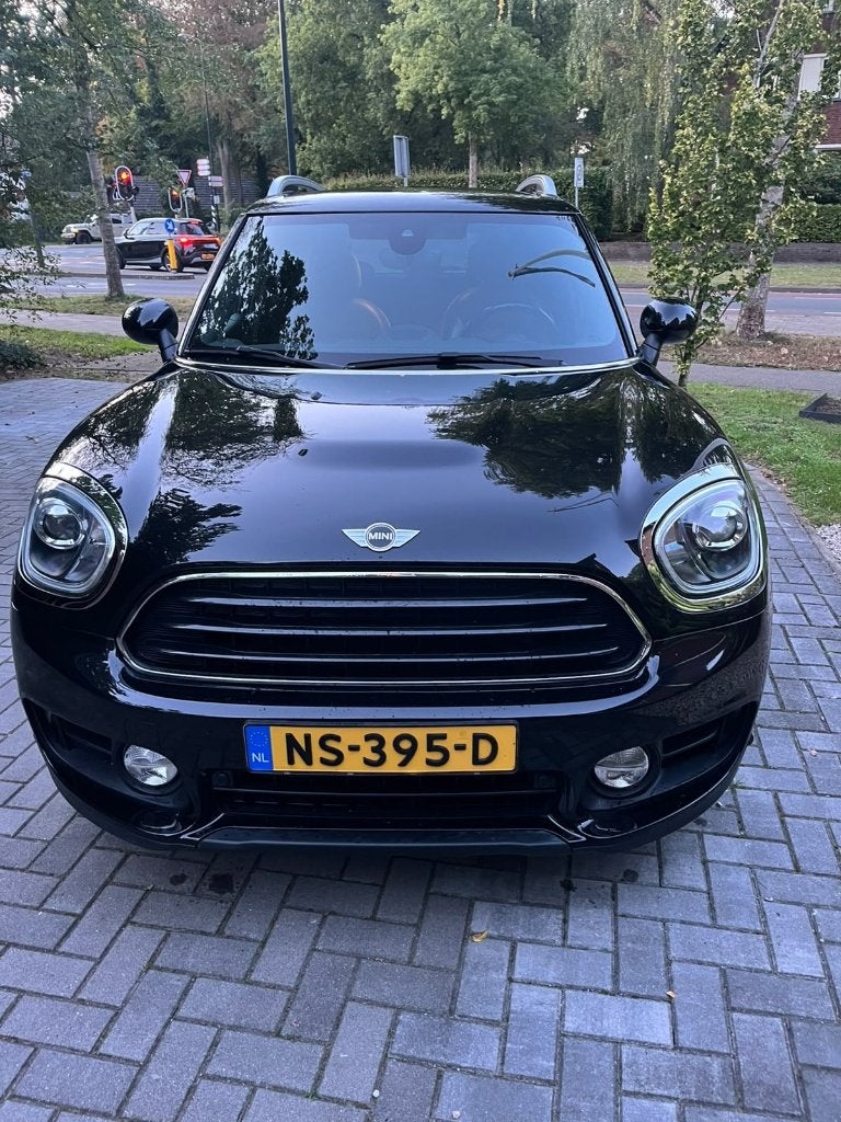 Foto 5 van Mini Countryman 1.5 100KW Cooper AUT 2017 Zwart