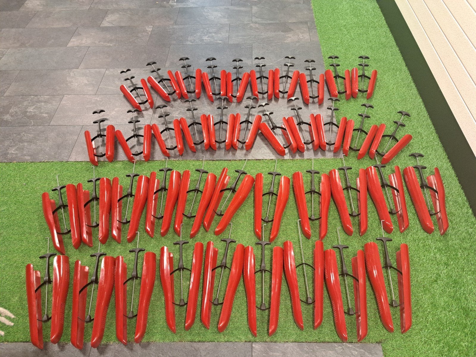 21 kleinere laarzenspanners, Kleding | Dames, Schoenen, Ophalen of Verzenden, Zwart, Hoge laarzen