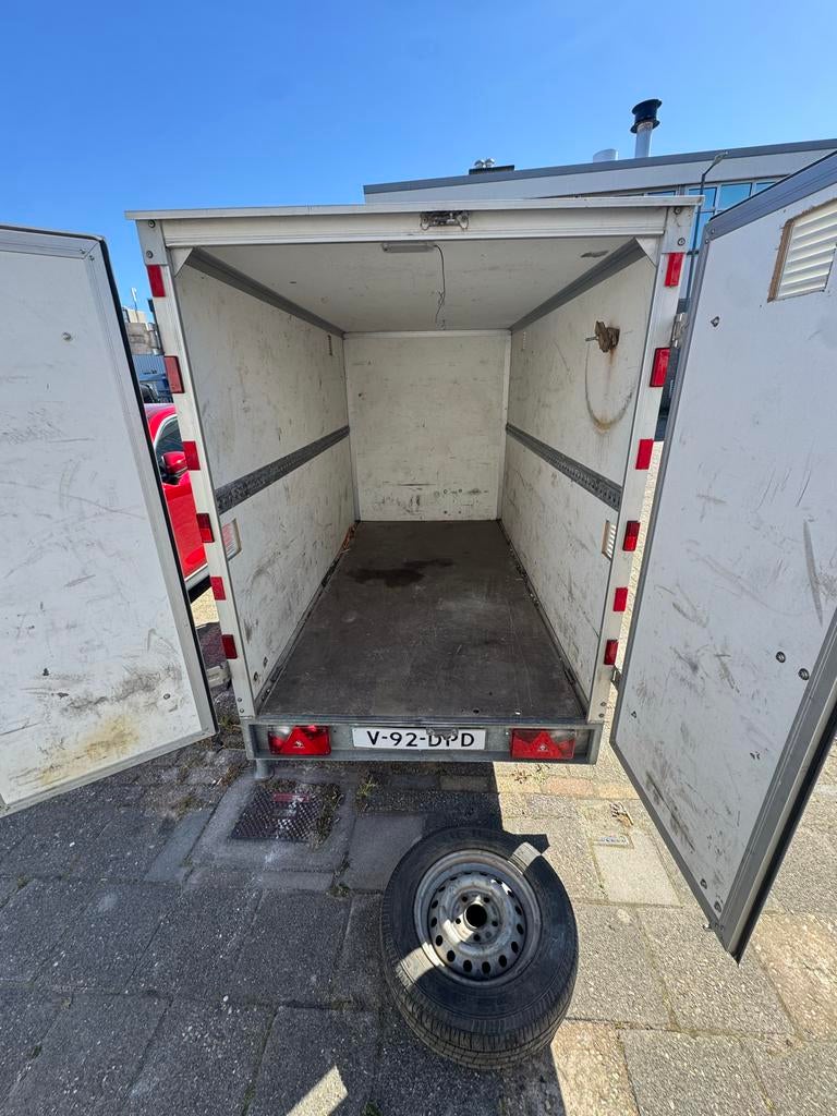 Gesloten aanhangwagen - Ideaal voor transport, Auto diversen, Aanhangers en Bagagewagens, Ophalen of Verzenden, Gebruikt