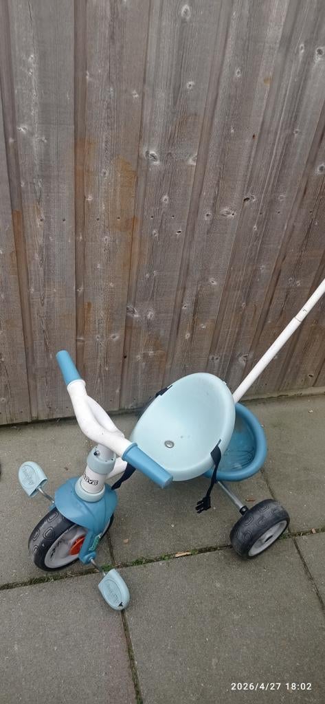 Loopfiets Smoby, Kinderen en Baby's, Speelgoed | Buiten | Voertuigen en Loopfietsen, Ophalen of Verzenden, Gebruikt, Loopfiets