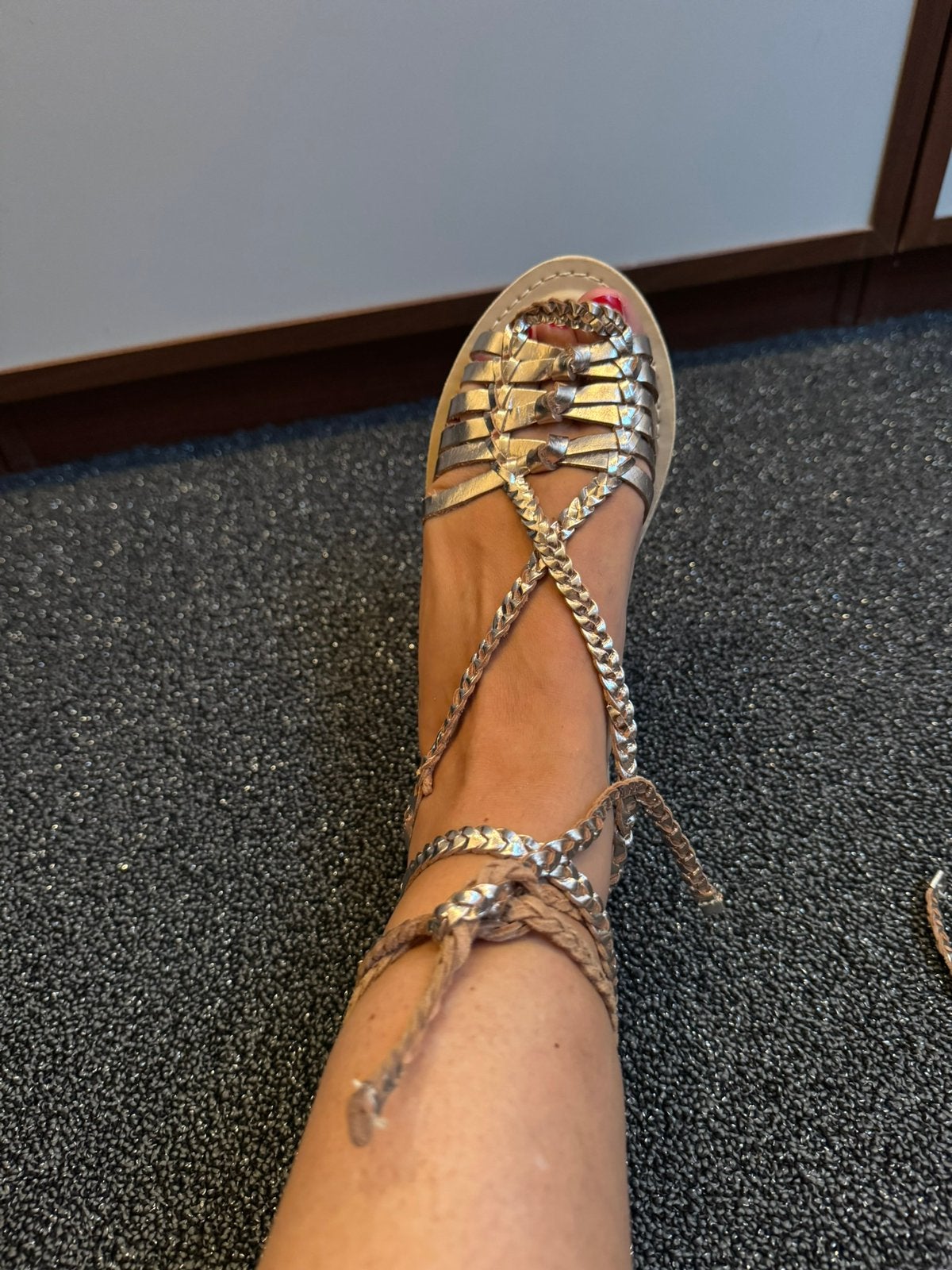 Gouden leren sandalen maat 36, Overige kleuren, Zo goed als nieuw, Sandalen of Muiltjes, Ophalen of Verzenden