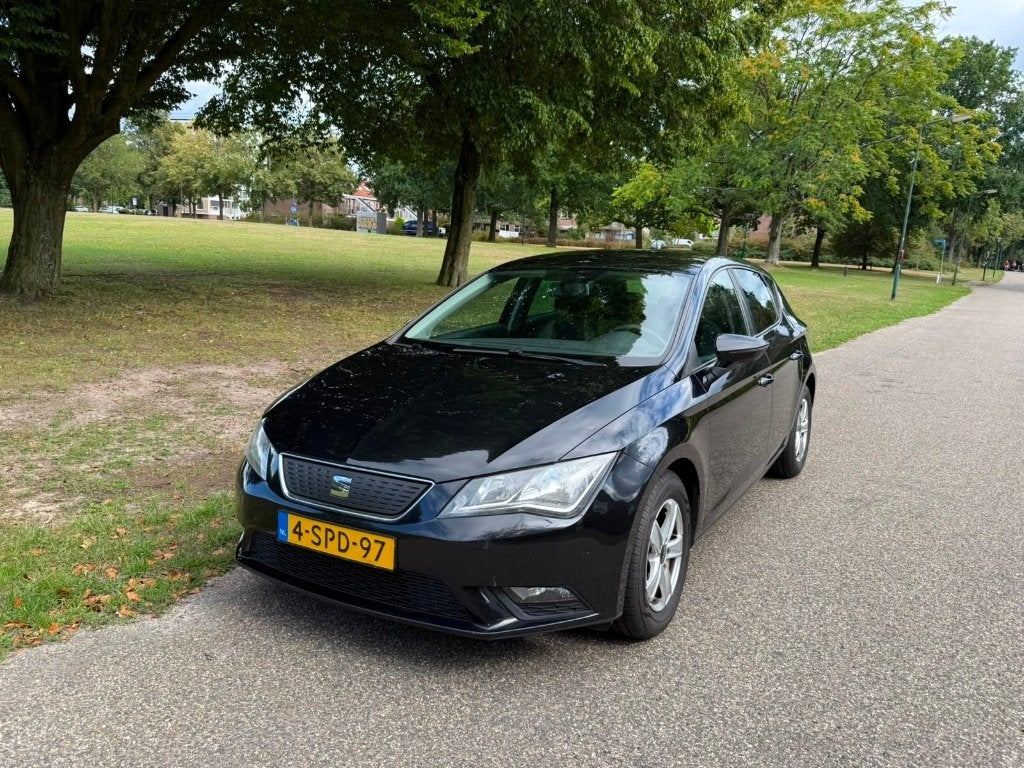 Seat Leon 1.6 TDI 110KW/150PK 2013 Zwart, Auto's, Voorwielaandrijving, Zwart, 4 cilinders, 150 pk
