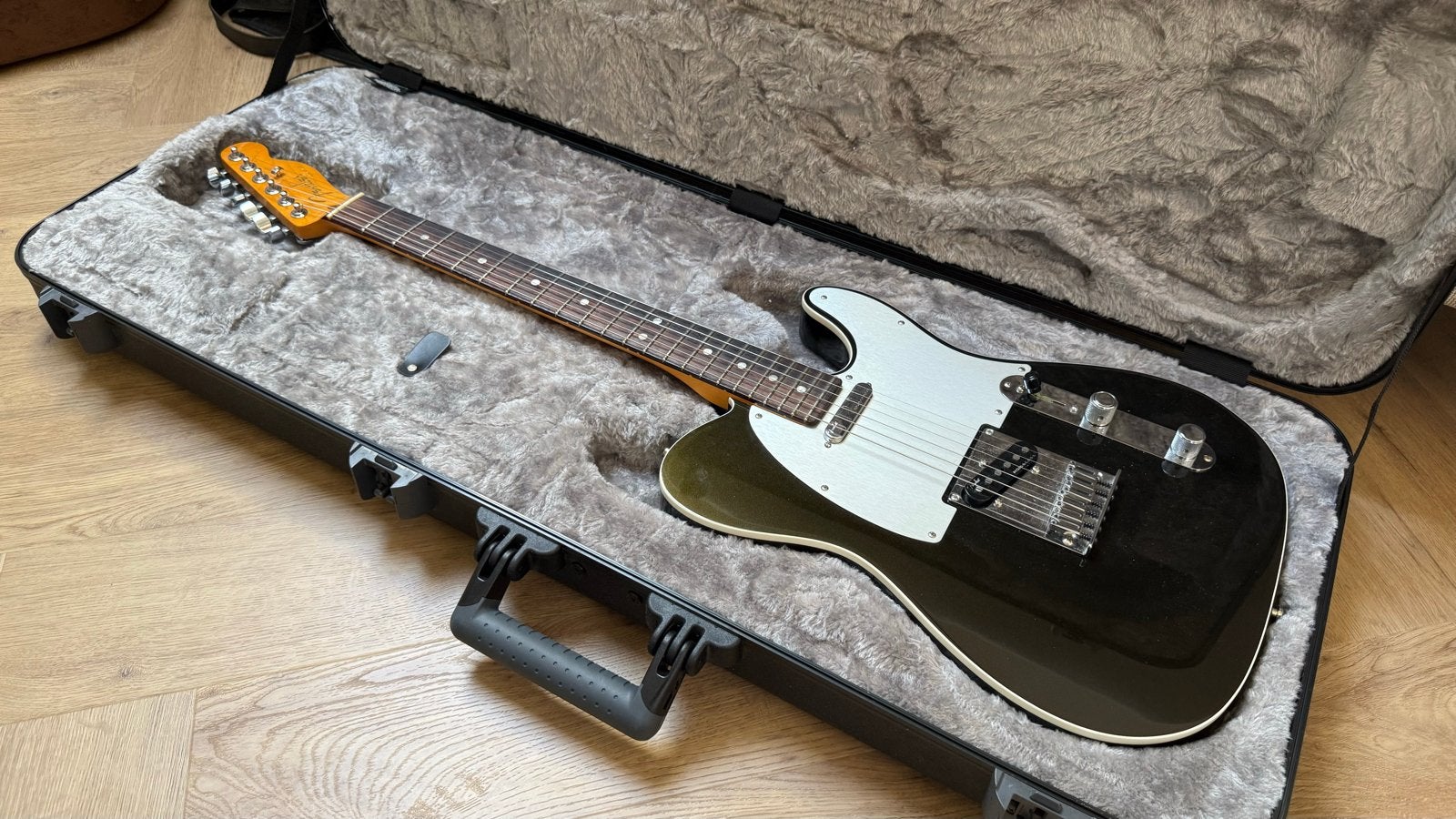 Fender American Ultra Telecaster Texas Tea met koffer, Ophalen, Zo goed als nieuw, Solid body, Fender