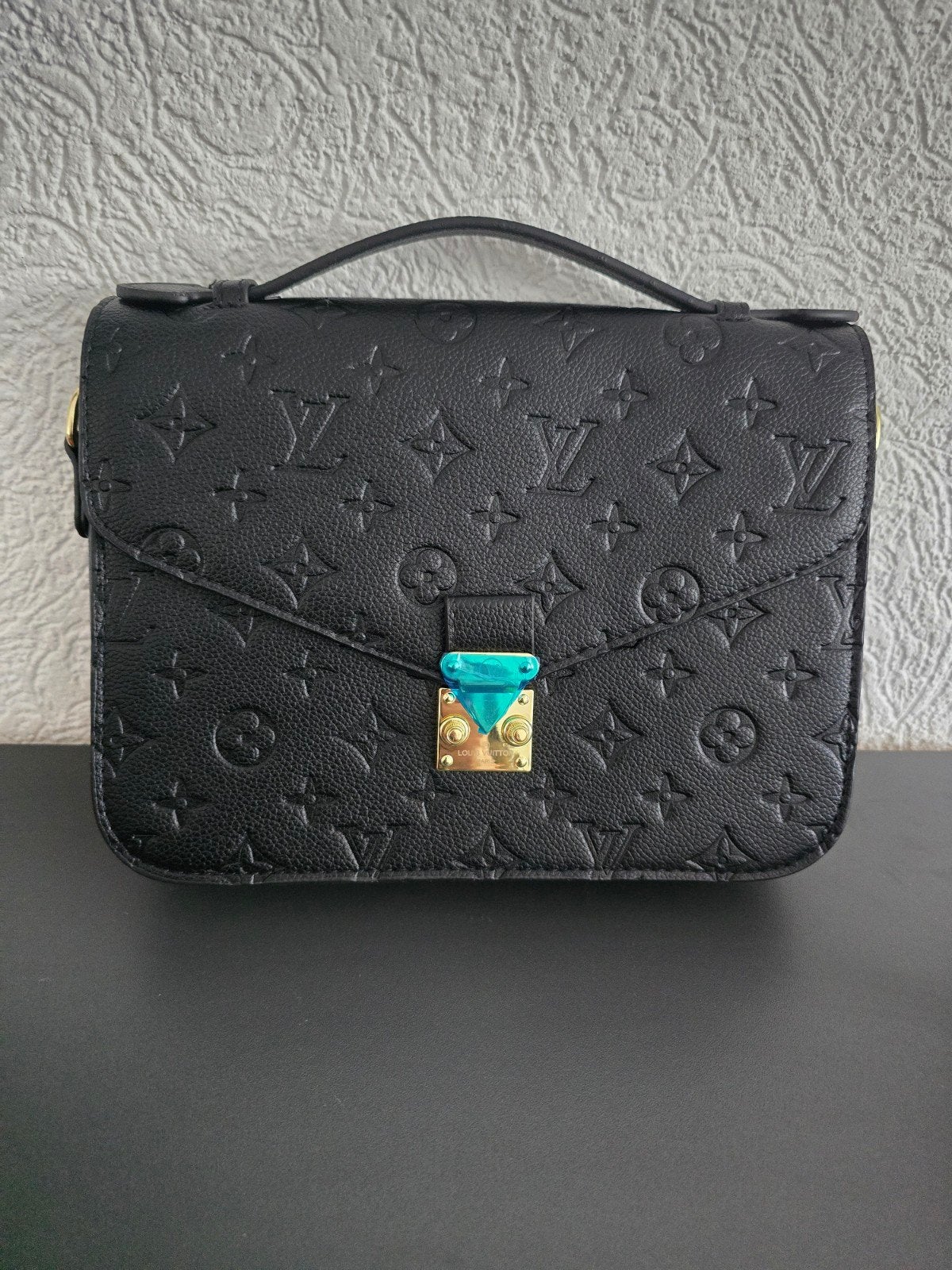 Lv metis, Ophalen of Verzenden, Nieuw, Bruin, Schoudertasje