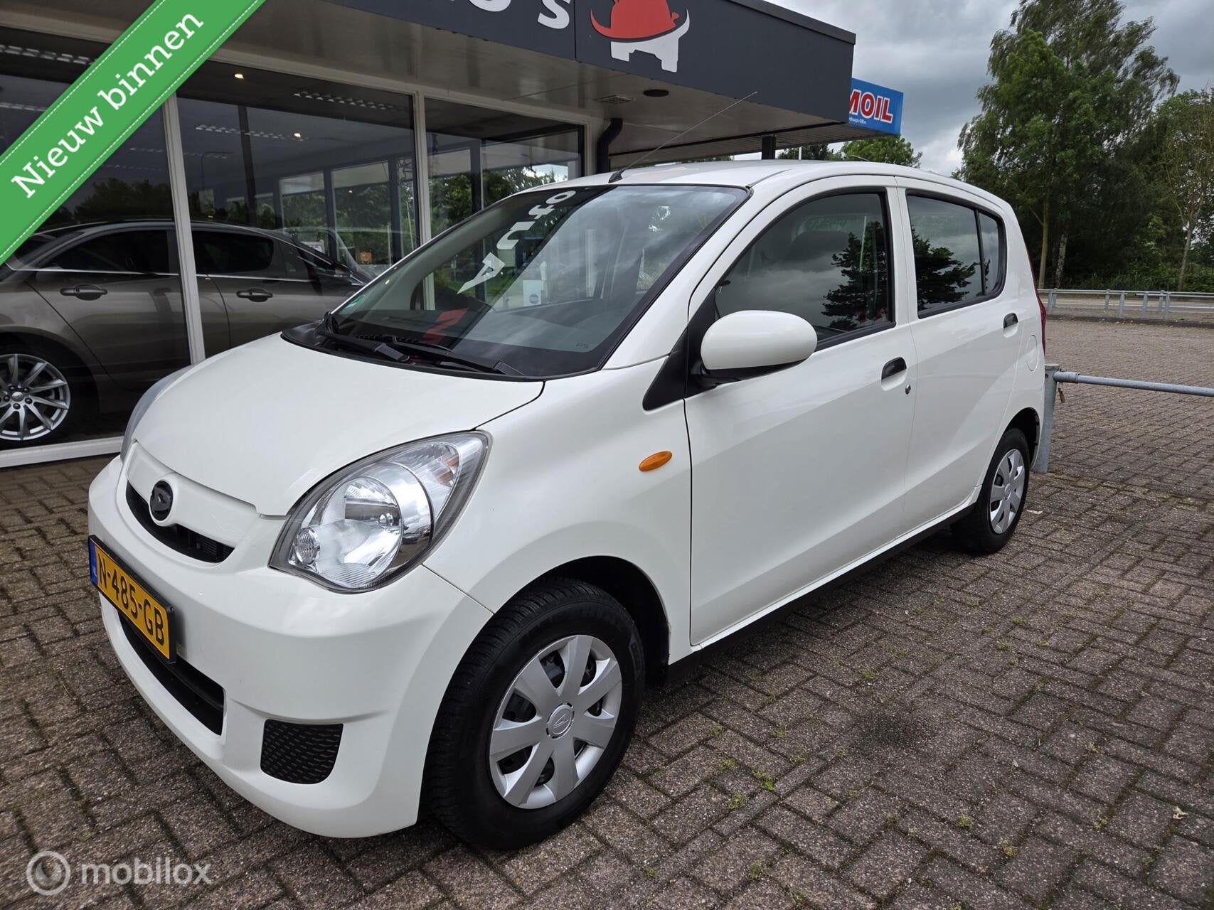 Daihatsu Cuore 1.0 Clever 5 Deurs Airco Apk keurige auto, Auto's, Voorwielaandrijving, 18 €/maand, 4 stoelen, Cuore