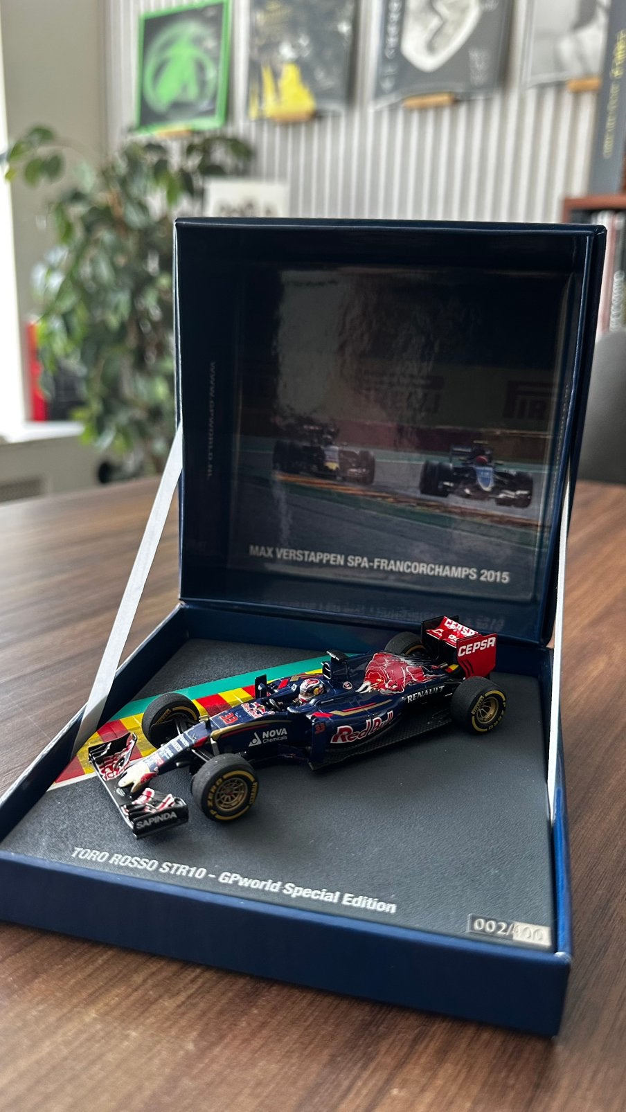 Max Verstappen Toro Rosso Str10 special belgie, Ophalen of Verzenden, Zo goed als nieuw, Auto
