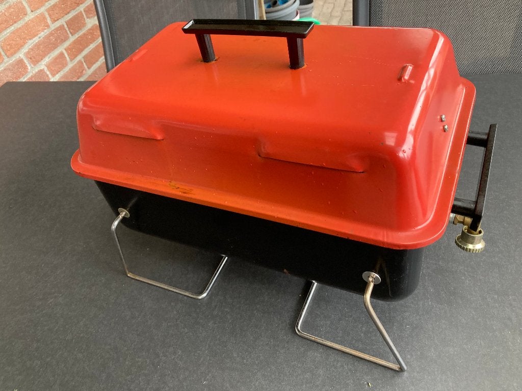 Tafel barbecue, Ophalen, Gebruikt