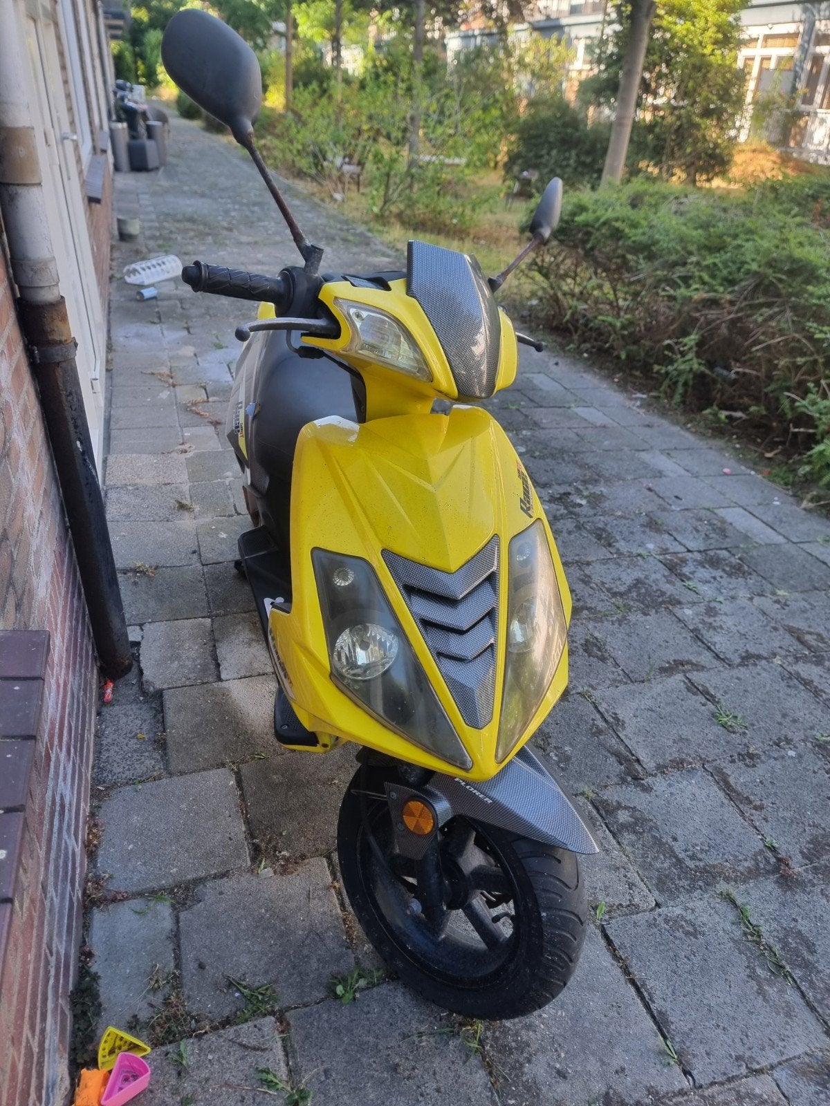Explorer Race GT onderdelen - Gele scooter, Fietsen en Brommers, Ophalen, Gebruikt, Overige typen, Overige merken