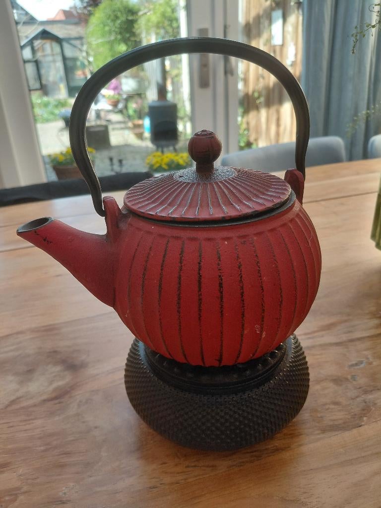 Theepot merk Bredemeyer, Ophalen, Gebruikt, Klassiek, Metaal