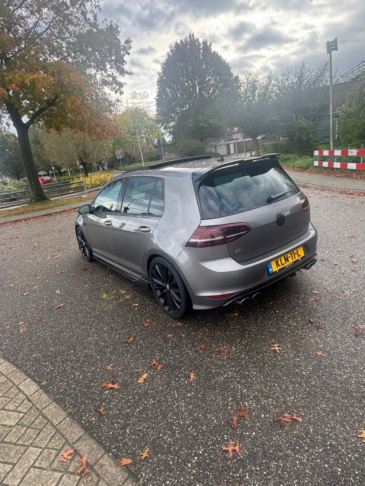 Volkswagen Golf 2.0 TSI R 221KW 5D 4MOTION DSG 2015 Grijs, Automaat, 4 cilinders, 1984 cc, 14 km/l