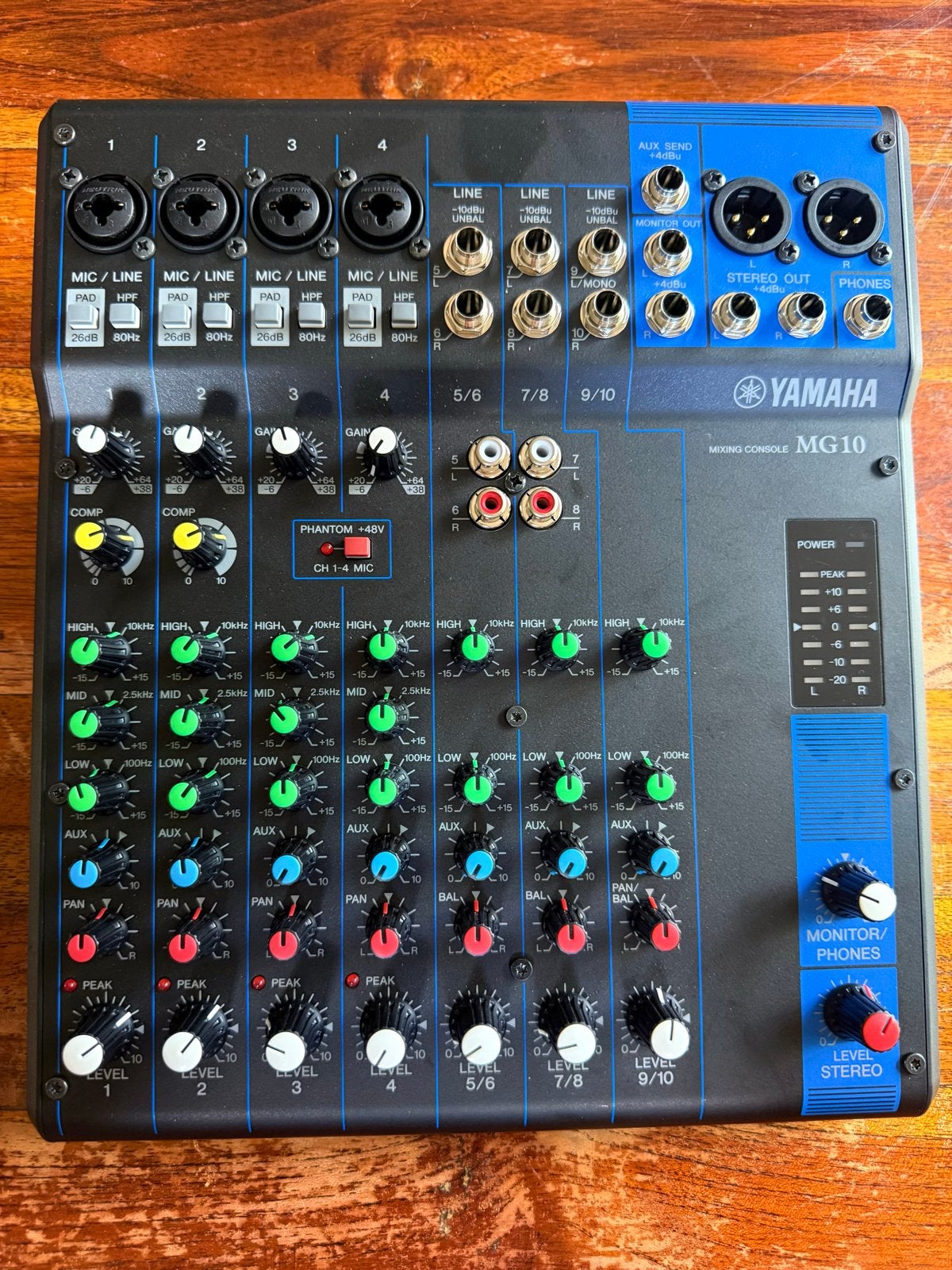 Yamaha MG10 Mengpaneel - Zo goed als nieuw, Muziek en Instrumenten, Mengpanelen, Ophalen of Verzenden, Zo goed als nieuw, 10 tot 20 kanalen