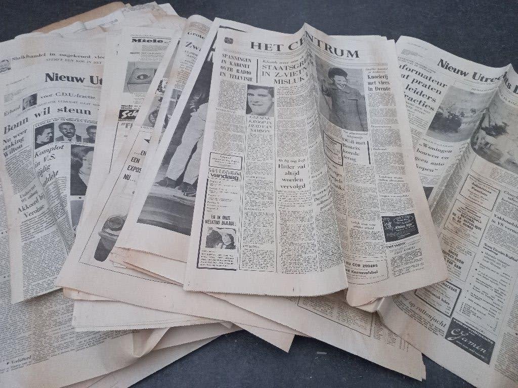 kranten uit 1965, Ophalen, 1960 tot 1980, Nederland, Krant