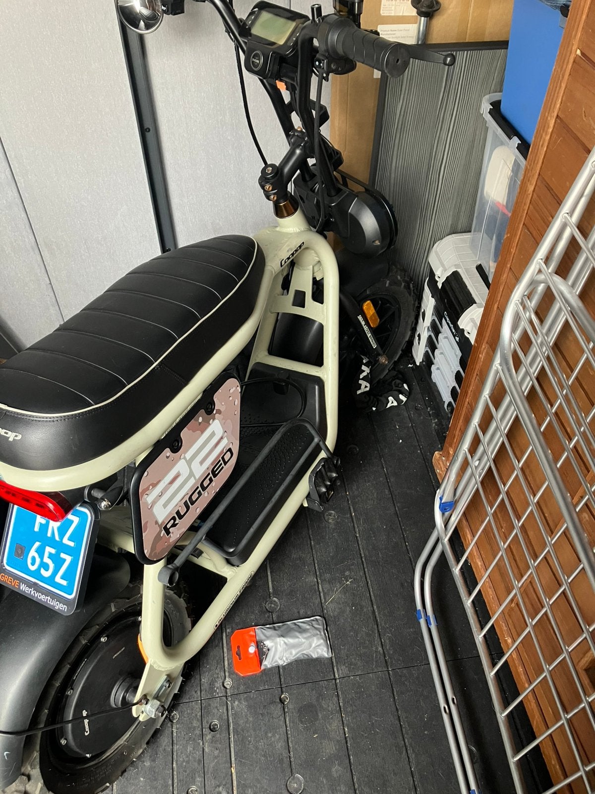 Coopop mini scooter, Caravans en Kamperen, Camper-accessoires, Ophalen, Zo goed als nieuw