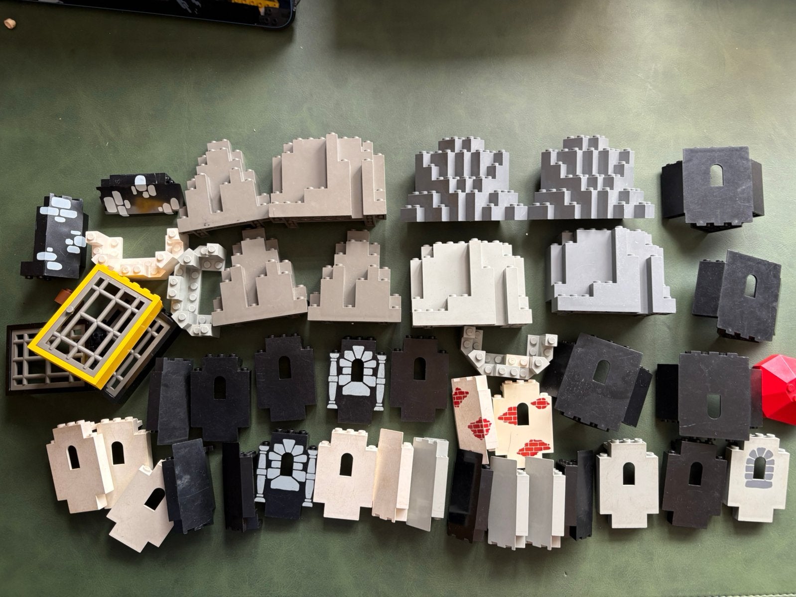 Partij lego piraten castle wanden rotsen, Lego, Lego, Verzenden, Zo goed als nieuw