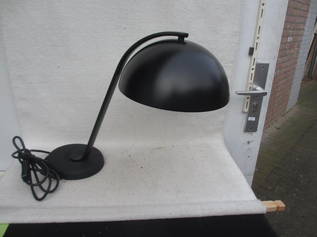 HAY Cloche Tafellamp, zwart, Ophalen of Verzenden, Zo goed als nieuw, Metaal, Minder dan 50 cm