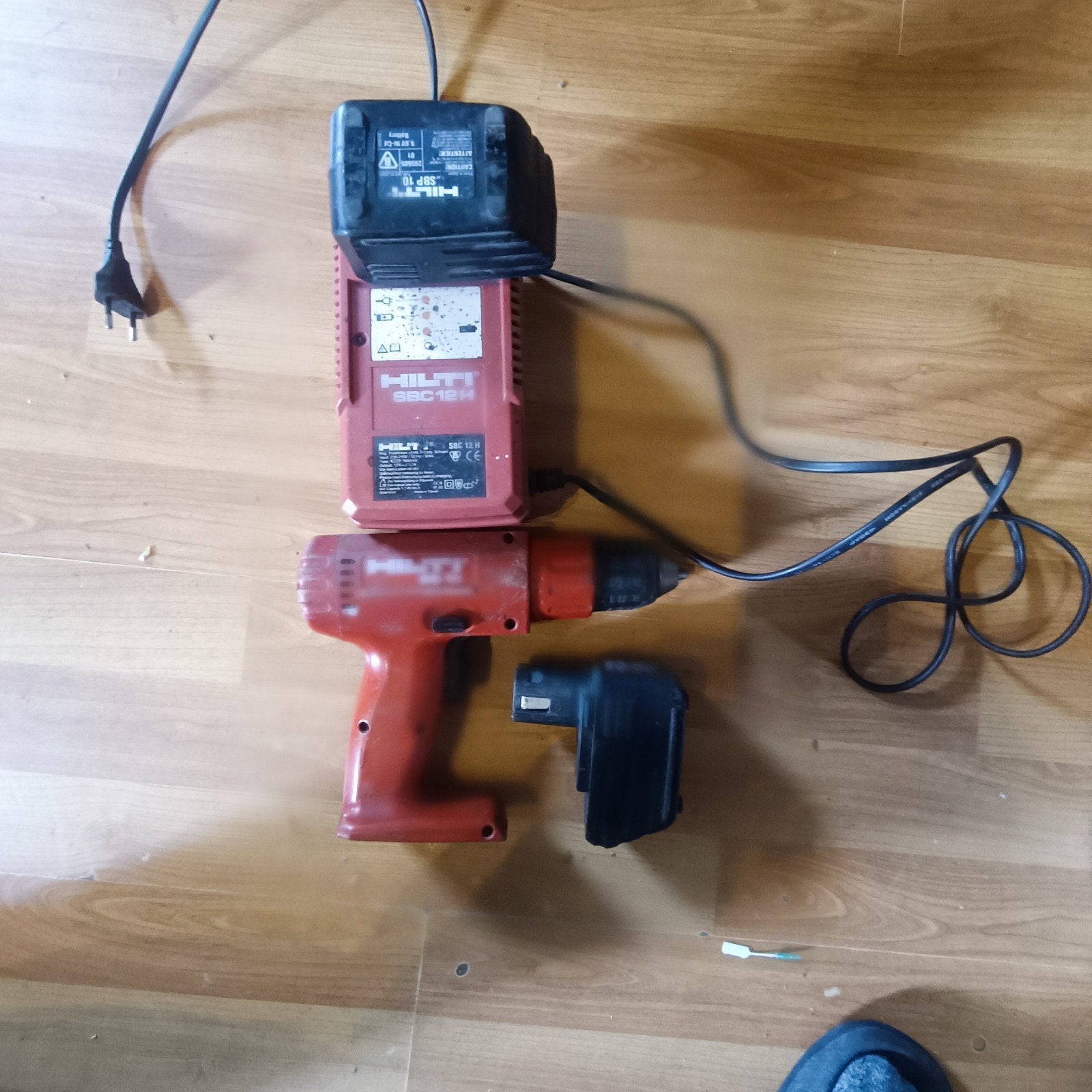 HILTI  SB 10, Ophalen of Verzenden, Gebruikt