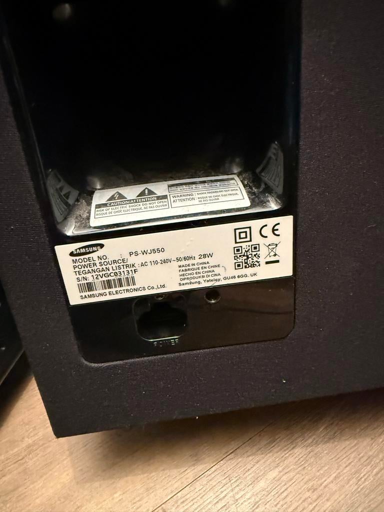 Samsung Soundbar HW-J550/XN & Woofer PS-WJ550, Ophalen, Bluetooth, Gebruikt