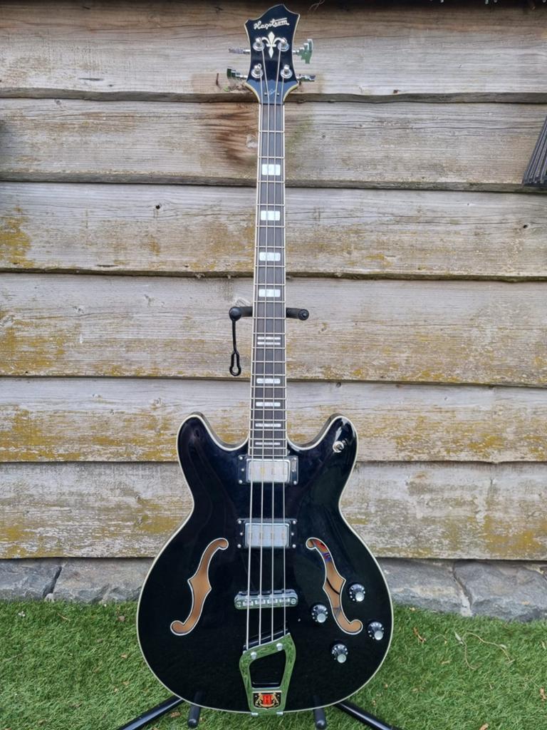 Hagström Viking Basgitaar, Ophalen, Zo goed als nieuw, Semi-akoestisch