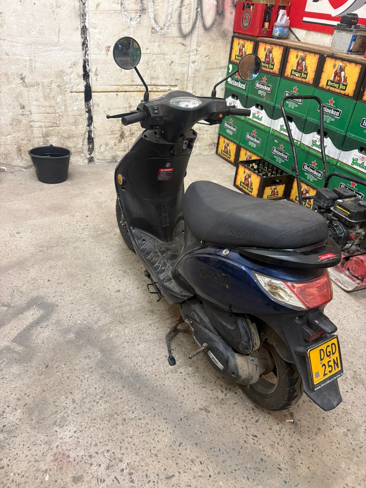Scooter, Ophalen of Verzenden, Zo goed als nieuw, Benzine, Overige merken