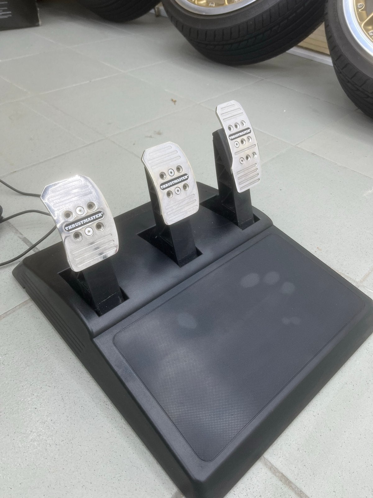 Thrustmaster T3PA Pedalen - Realistische Race-ervaring, Gebruikt, Thrustmaster, PlayStation, Ophalen of Verzenden