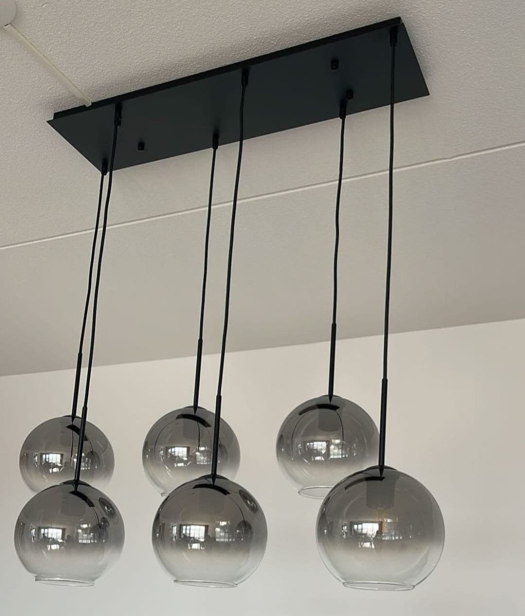 Moderne hanglamp met 6 rookglazen, Ophalen of Verzenden, Zo goed als nieuw